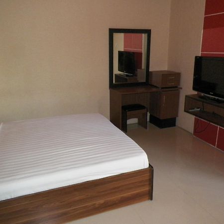 Ariandri Boutique Guesthouse Bandung Bilik gambar