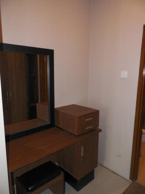 Ariandri Boutique Guesthouse Bandung Bilik gambar